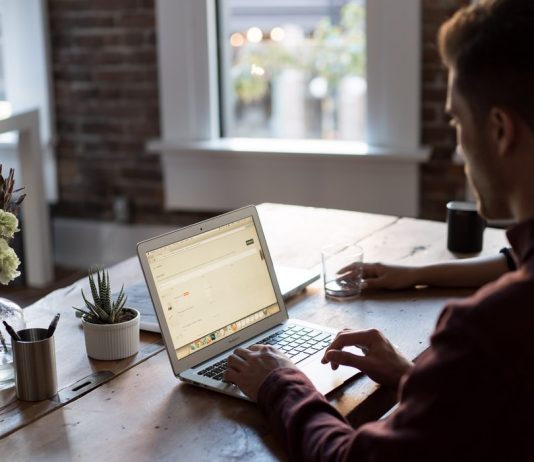 Contact a Legal Recruiter When Hiring for a Legal Specialty